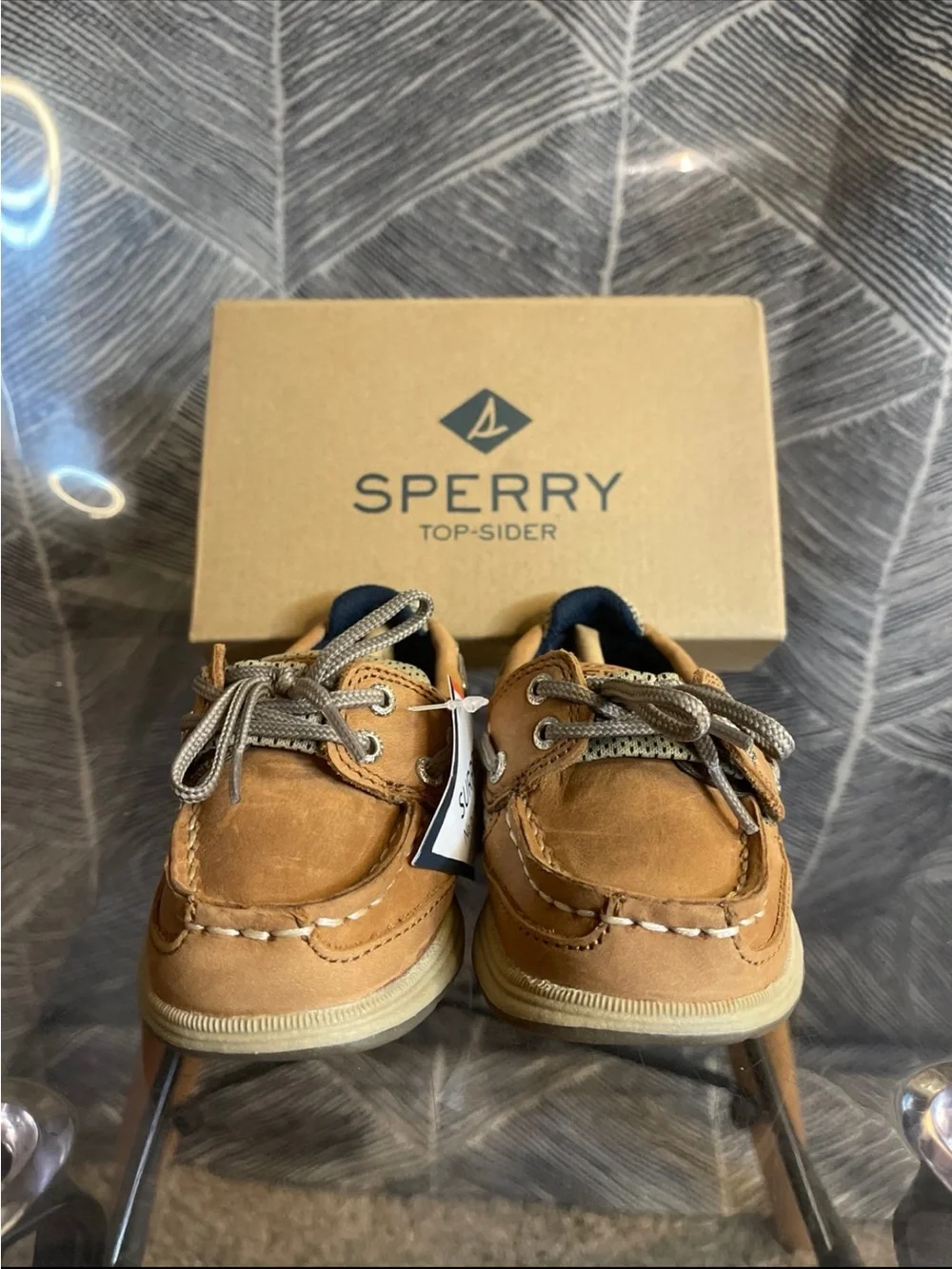 Sperry Men's Tan Leather Boat Shoes with Gray Laces
